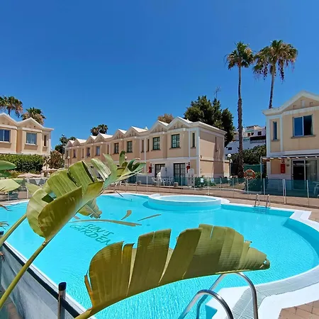 شقة Complejo Sun's Gardens -