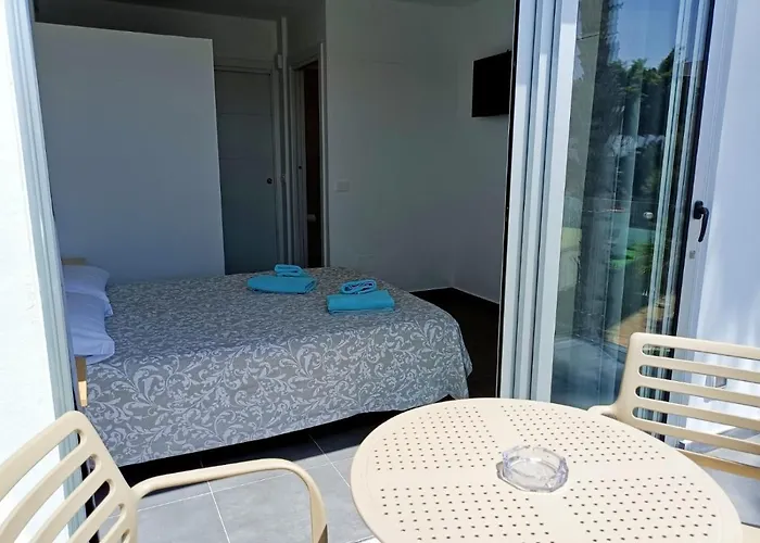 Complejo Sun's Gardens - *